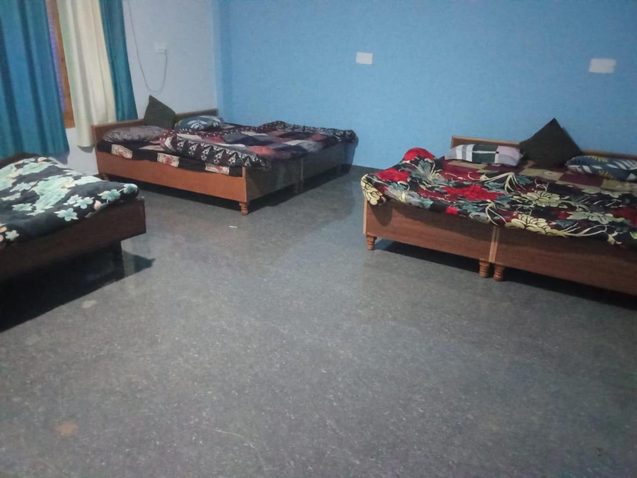 Dog N Hill Hotell Kasol Eksteriør bilde