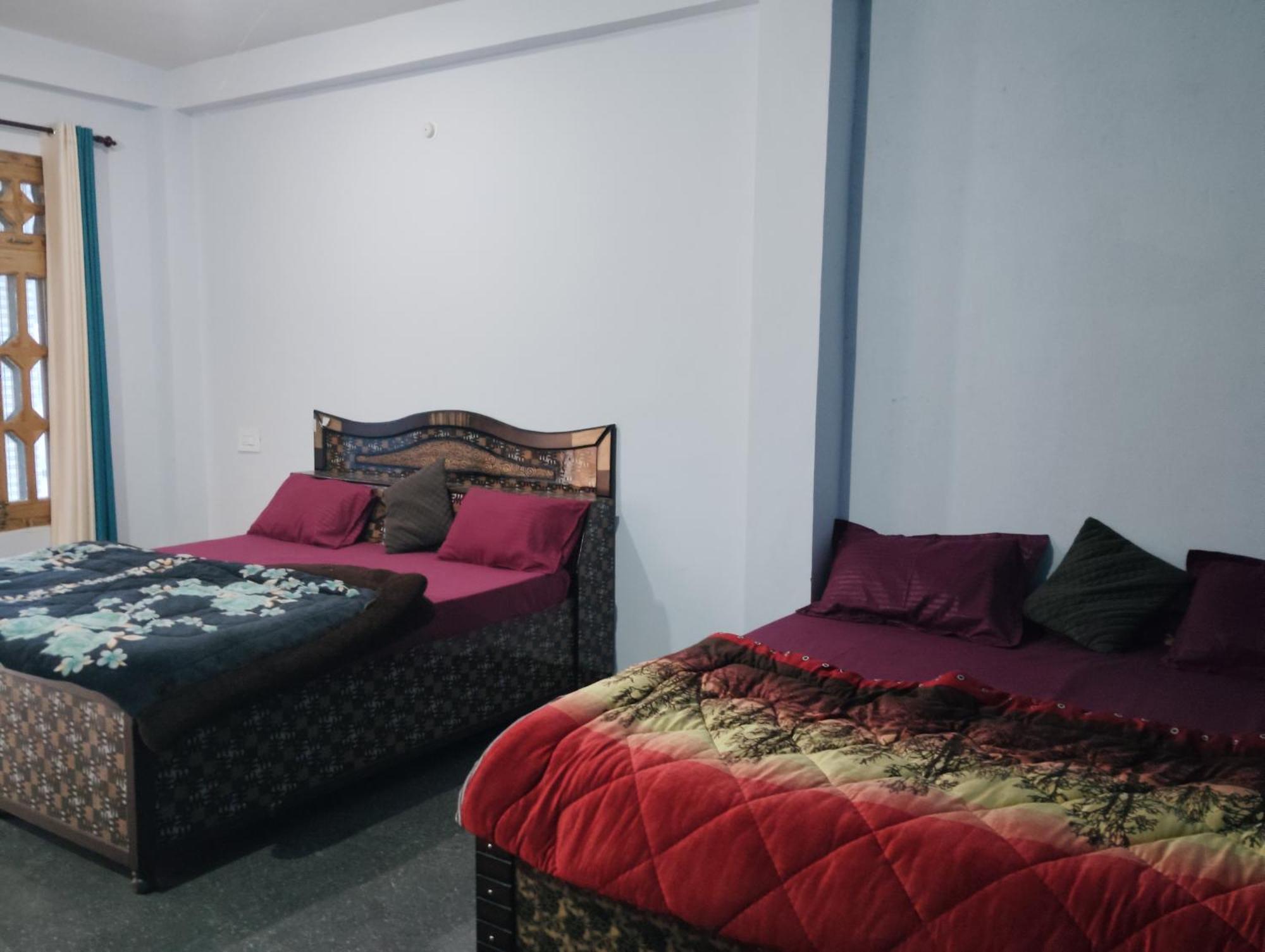 Dog N Hill Hotell Kasol Eksteriør bilde